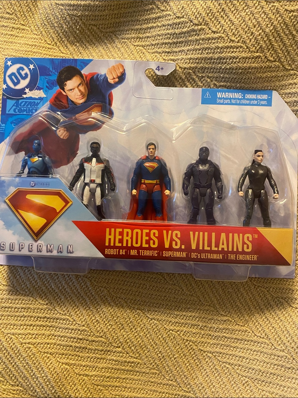 DC Heroes vs. Villains 5-Figure Pack - Blue, Red, Black, Gray